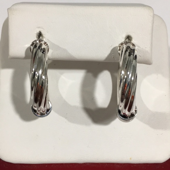 Sterling Silver Women's Twisted Hoop Earrings - Picture 4 of 4